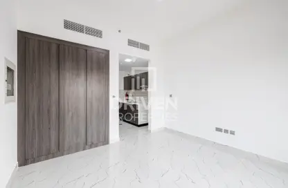 Apartment - Studio - 1 Bathroom for rent in Time 1 - Dubai Land - Dubai