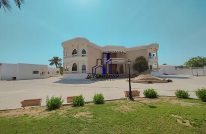 Bungalow - 7+ Bedrooms - 7+ Bathrooms for rent in Dasman - Halwan - Sharjah