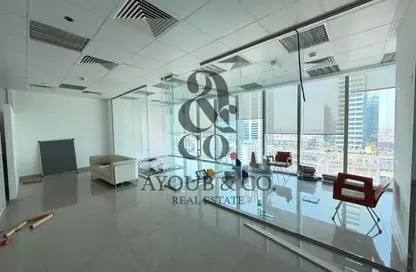 مكتب - استوديو - 1 حمام للايجار في القمة - الخليج التجاري - دبي