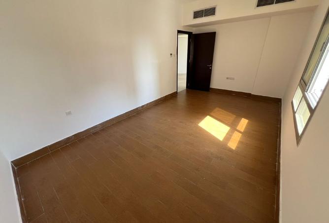 15385852 - Property Image 3