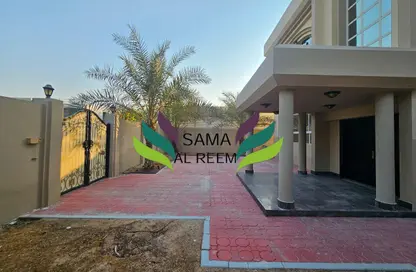 فيلا - 4 غرف نوم - 4 حمامات للايجار في فلل الجميرا 1 - جميرا 1 - الجميرا - دبي