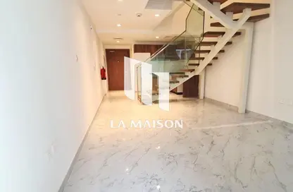 Apartment - 2 Bedrooms - 3 Bathrooms for sale in Oasis 1 - Oasis Residences - Masdar City - Abu Dhabi