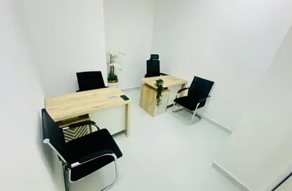 Office Space - Studio - 1 Bathroom for rent in Red Avenue - Al Garhoud - Dubai