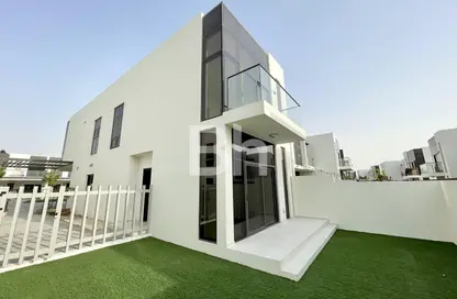 Townhouse - 3 Bedrooms - 5 Bathrooms for sale in Amazonia EX - Amazonia - Damac Hills 2 - Dubai