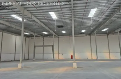 مستودع - استوديو - 1 حمام للايجار في أم الثعوب - أم القيوين