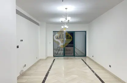 شقة - 2 غرف نوم - 3 حمامات للايجار في برج دي ايكس بي - شارع الشيخ زايد - دبي شقة - 2 غرف نوم - 3 حمامات للايجار في برج دي ايكس بي - شارع الشيخ زايد - دبي