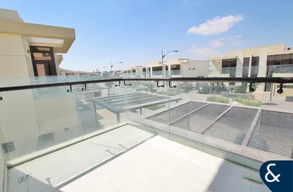 Villa - 3 Bedrooms - 5 Bathrooms for sale in Richmond - DAMAC Hills - Dubai