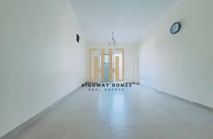 شقة - غرفة نوم - 2 حمامات للايجار في مبنى مويلح - مويلح - الشارقة شقة - غرفة نوم - 2 حمامات للايجار في مبنى مويلح - مويلح - الشارقة