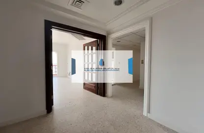 Apartment - 3 Bedrooms - 3 Bathrooms for rent in Airport Road - Abu Dhabi