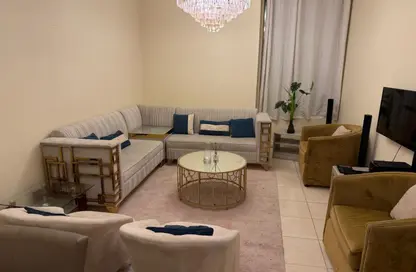 شقة - غرفة نوم - 2 حمامات للبيع في أورينت تاور 2 - أورينت تاور - البستان - عجمان