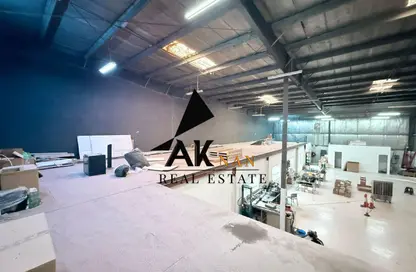 Warehouse - Studio - 3 Bathrooms for rent in Dubai Investment Park 1 (DIP 1) - Dubai Investment Park (DIP) - Dubai