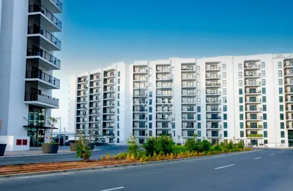 Apartment - Studio - 1 Bathroom for rent in Waters Edge - Yas Island - Abu Dhabi
