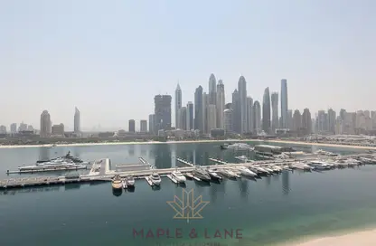 Apartment - 3 Bedrooms - 4 Bathrooms for rent in Palace Beach Residence - EMAAR Beachfront - Dubai Harbour - Dubai