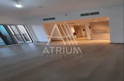 Apartment - Studio - 1 Bathroom for rent in Waters Edge - Yas Island - Abu Dhabi