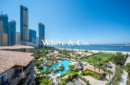 Apartment - 3 Bedrooms - 4 Bathrooms for rent in 1 JBR - Jumeirah Beach Residence - Dubai