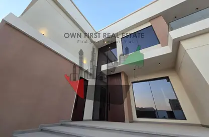Villa - 5 Bedrooms - 7 Bathrooms for rent in Al Aweer 1 - Al Aweer - Dubai