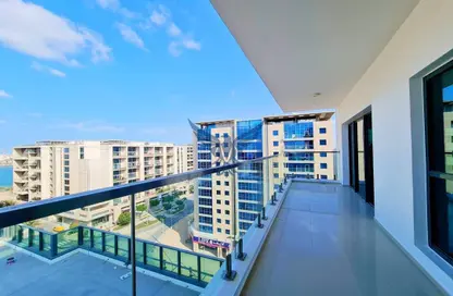 Balcony image for: Apartment - 3 Bedrooms - 5 Bathrooms for rent in Al Zeina - Al Raha Beach - Abu Dhabi, Image 1