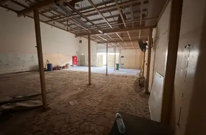 مستودع - استوديو - 1 حمام للايجار في بناء الصناعية 13 - منطقة رقم 13 - المنطقة الصناعية بالشارقة - الشارقة مستودع - استوديو - 1 حمام للايجار في بناء الصناعية 13 - منطقة رقم 13 - المنطقة الصناعية بالشارقة - الشارقة