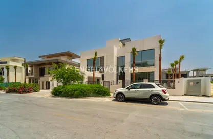Villa - 6 Bedrooms - 7 Bathrooms for sale in Emerald Hills - Dubai Hills Estate - Dubai