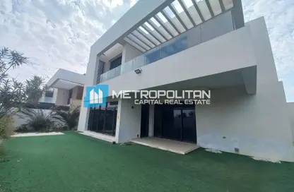 Villa - 4 Bedrooms - 5 Bathrooms for rent in West Yas - Yas Island - Abu Dhabi