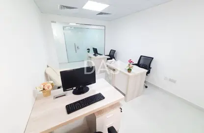 Office Space - Studio - 1 Bathroom for rent in Silver Home Building - Hor Al Anz - Deira - Dubai
