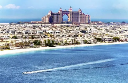 Apartment - 1 Bedroom - 1 Bathroom for sale in Marina Vista - EMAAR Beachfront - Dubai Harbour - Dubai