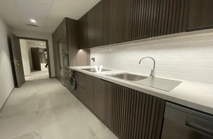 Apartment - 2 Bedrooms - 2 Bathrooms for rent in Tower Plaza - Sheikh Zayed Road - Dubai