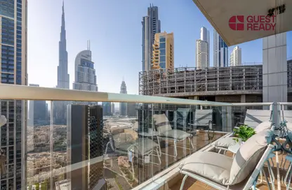Apartment - 2 Bedrooms - 3 Bathrooms for rent in Burj Al Nujoom - Downtown Dubai - Dubai