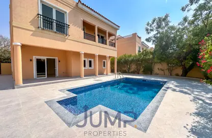Villa - 5 Bedrooms - 4 Bathrooms for rent in The Centro - The Villa - Dubai