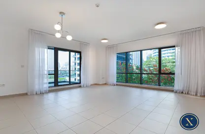 Apartment - 2 Bedrooms - 3 Bathrooms for sale in South Ridge 5 - South Ridge - Downtown Dubai - Dubai