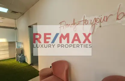 Shop - Studio for rent in Madison Residences - Majan - Dubai Land - Dubai