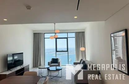 Apartment - 1 Bedroom - 2 Bathrooms for rent in Marina Vista - EMAAR Beachfront - Dubai Harbour - Dubai