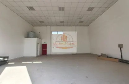 Warehouse - Studio - 1 Bathroom for rent in Al Sajaa Industrial - Al Sajaa - Sharjah