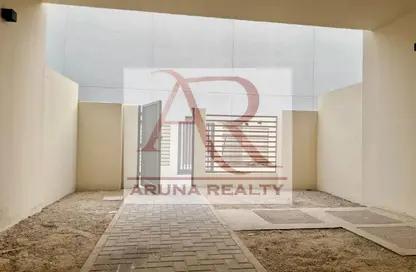 Townhouse - 2 Bedrooms - 3 Bathrooms for rent in Rukan 3 - Dubai Land - Dubai