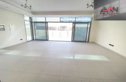 Villa - 5 Bedrooms - 5 Bathrooms for rent in 180 Degrees Villas - Liwan - Dubai Land - Dubai