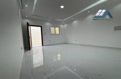 شقة - غرفة نوم - 1 حمام للايجار في مدينة الرياض - أبوظبي