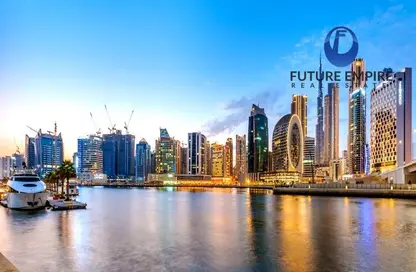 Apartment - 3 Bedrooms - 3 Bathrooms for rent in 21st Century Tower - Sheikh Zayed Road - Dubai