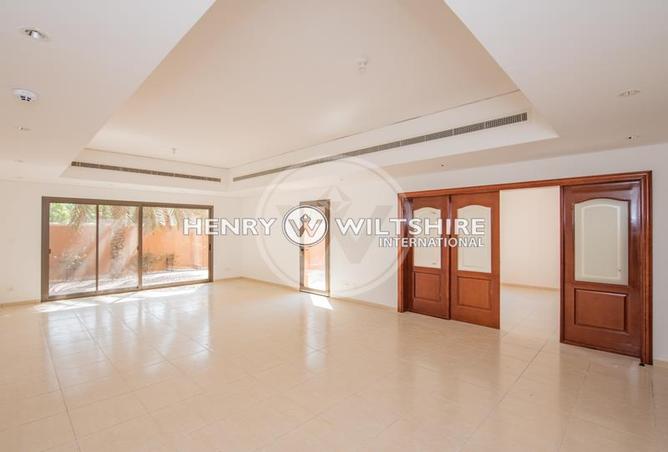 15146585 - Property Image 2
