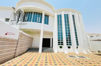 Villa - 4 Bedrooms - 6 Bathrooms for rent in Mueifia - Al Markhaniya - Al Ain