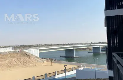 Apartment - 1 Bedroom - 1 Bathroom for rent in Waters Edge - Yas Island - Abu Dhabi Apartment - 1 Bedroom - 1 Bathroom for rent in Waters Edge - Yas Island - Abu Dhabi