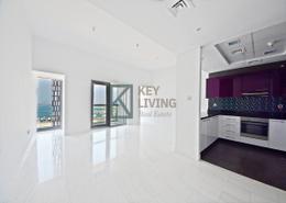 Kitchen image for: Apartment - 2 bedrooms - 3 bathrooms for rent in Cayan Tower - Dubai Marina - Dubai, Image 1