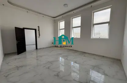 شقة - 2 غرف نوم - 2 حمامات للايجار في مدينة الرياض - أبوظبي