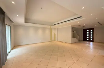 Villa - 4 Bedrooms - 4 Bathrooms for rent in Umm Suqeim 2 Villas - Umm Suqeim 2 - Umm Suqeim - Dubai