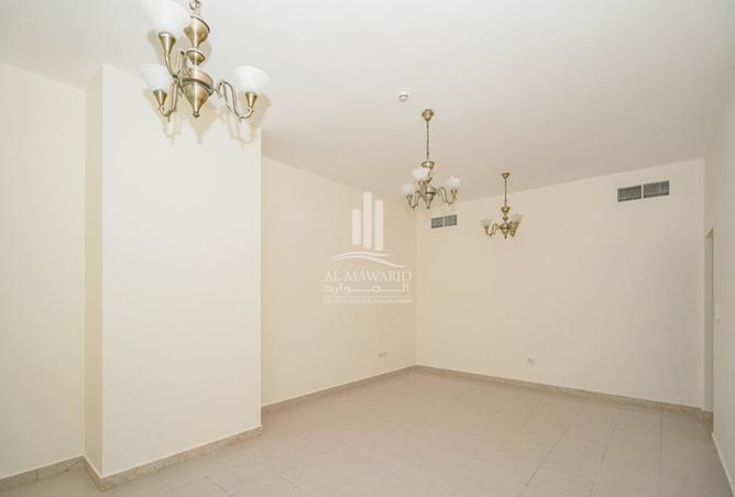 15233400 - Property Image 2