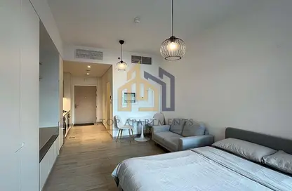 صورة لـ غرفة- غرفة النوم شقة - 1 حمام للبيع في 3 بلجرافيا - بلجرافيا - قرية الجميرا سركل - دبي ، صورة رقم 1