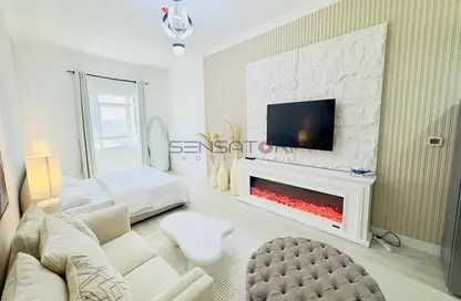 Apartment - Studio - 1 Bathroom for rent in Plaza Residences 2 - Plaza Residences - Jumeirah Village Circle - Dubai