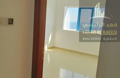 شقة - 2 غرف نوم - 2 حمامات للايجار في شاطئ الفجيرة - الفجيرة وسط المدينة - الفجيرة