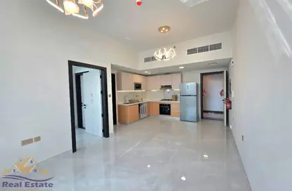 شقة - غرفة نوم - 2 حمامات للايجار في سكايز من دانوب - ارجان - دبي