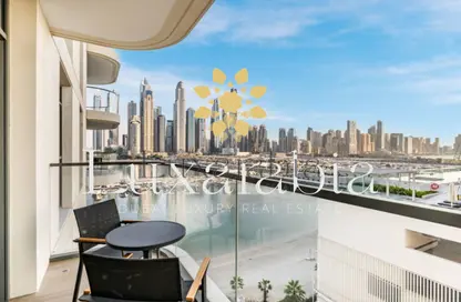 Apartment - 3 Bedrooms - 3 Bathrooms for sale in Marina Vista - EMAAR Beachfront - Dubai Harbour - Dubai
