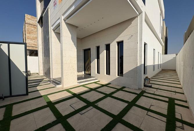 15698805 - Property Image 3